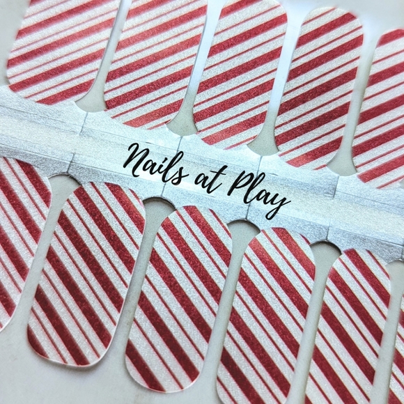 5 for $15 Nail Wraps- Candy Cane - Picture 1 of 4